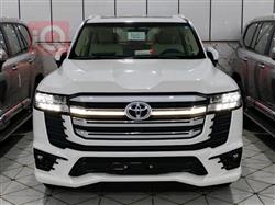 تۆیۆتا لاند کروزەر